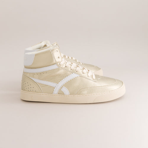 Barefoot mid-ankle sneakers