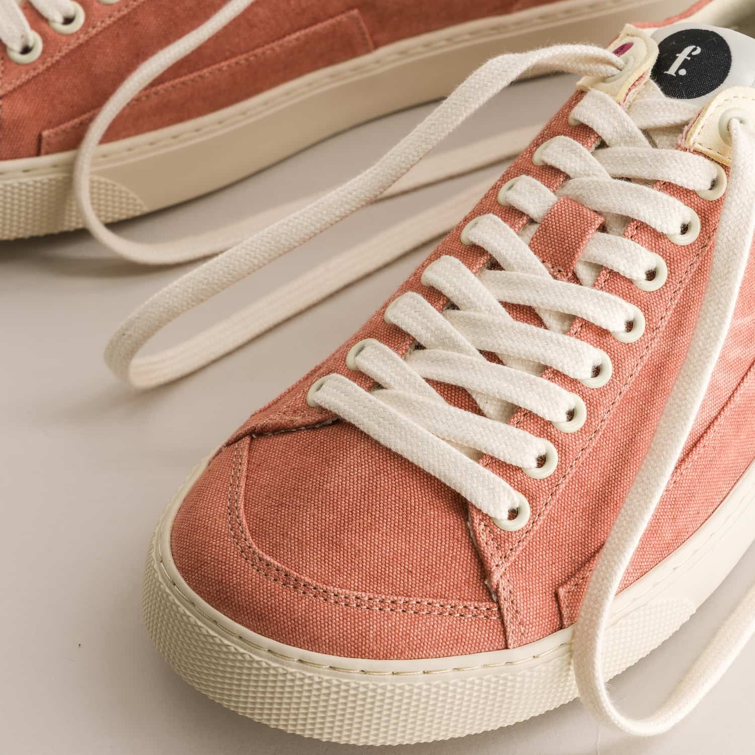 Barefoot sneakers - Peach Arcilla Canvas - detailed view